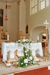 Svadobná, kvetinová výzdoba v zámockom hoteli Galícia Nueva****